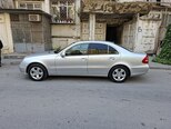 Mercedes E 240-6