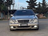 Mercedes E 220-3