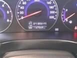 Hyundai Santa Fe-5