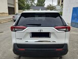 Toyota RAV4-8