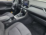 Toyota RAV4-13