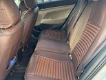 Hyundai Elantra-8
