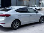 Hyundai Avante-8