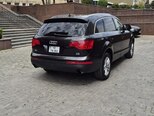 Audi Q7-6