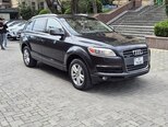Audi Q7-11