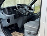 Ford Transit-8