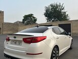 Kia K5-4