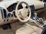 Porsche Cayenne-7