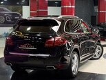 Porsche Cayenne-4