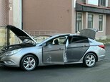 Hyundai Sonata-12