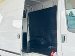 Ford Transit-9