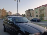 BMW 323-4