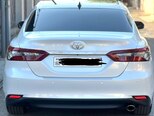 Toyota Camry-6