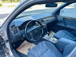 Mercedes E 220-17