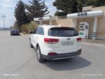 Kia Sorento-10