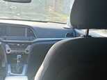 Hyundai Elantra-8