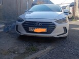 Hyundai Elantra-1