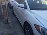 Hyundai Elantra-6