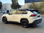 Toyota RAV4-9