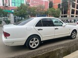 Mercedes E 220-4