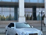 Mercedes E 280-7