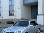 Mercedes E 280-9