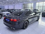 Mercedes E 300 e 4MATIC-5