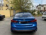 Hyundai Elantra-3