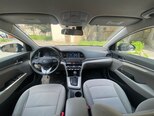 Hyundai Elantra-7