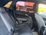 Kia Sorento-14