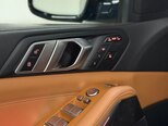 BMW X7-9