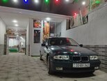 BMW 320-4