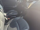 Hyundai Accent-11