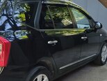 Kia Carens-3
