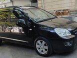 Kia Carens-10