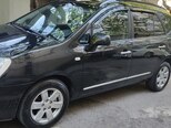 Kia Carens-12