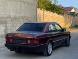 Mercedes 190-5
