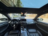 BMW 530e-12