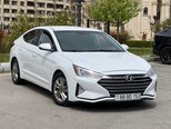 Hyundai Elantra-1