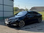 Hyundai Sonata-4