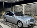 Mercedes E 240-2