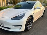Tesla Model 3-6