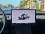 Tesla Model 3-11
