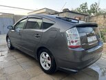 Toyota Prius-18