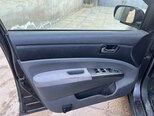Toyota Prius-12