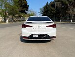 Hyundai Elantra-2