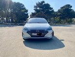 Hyundai Elantra-16