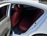 Hyundai Elantra-8
