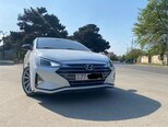 Hyundai Elantra-1