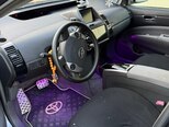 Toyota Prius-8